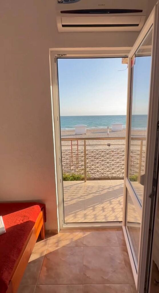 НОМЕР 8 - фото 5